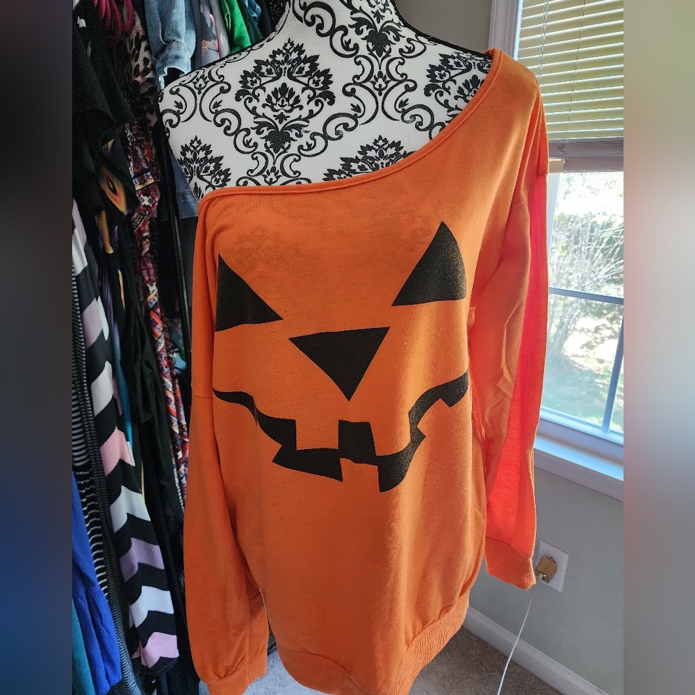 Pumpkin off the shoulder shirt - Picture 3 of 4